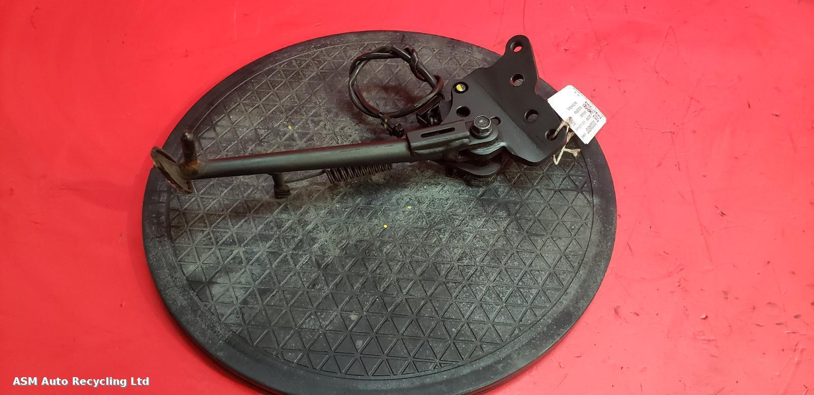 View Auto part Side/Centre Stand Kawasaki Ex 650 Spfan 2023