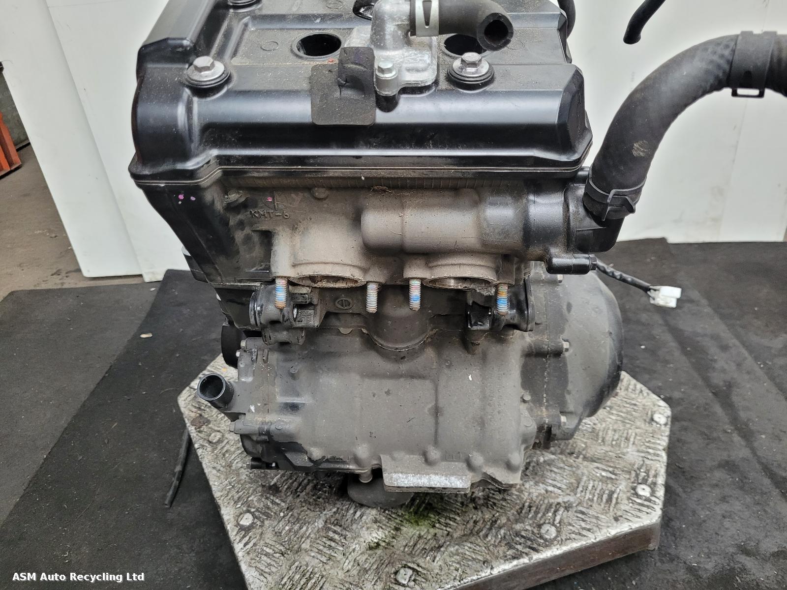 View Auto part Engine Kawasaki Ex 650 Spfan 2023