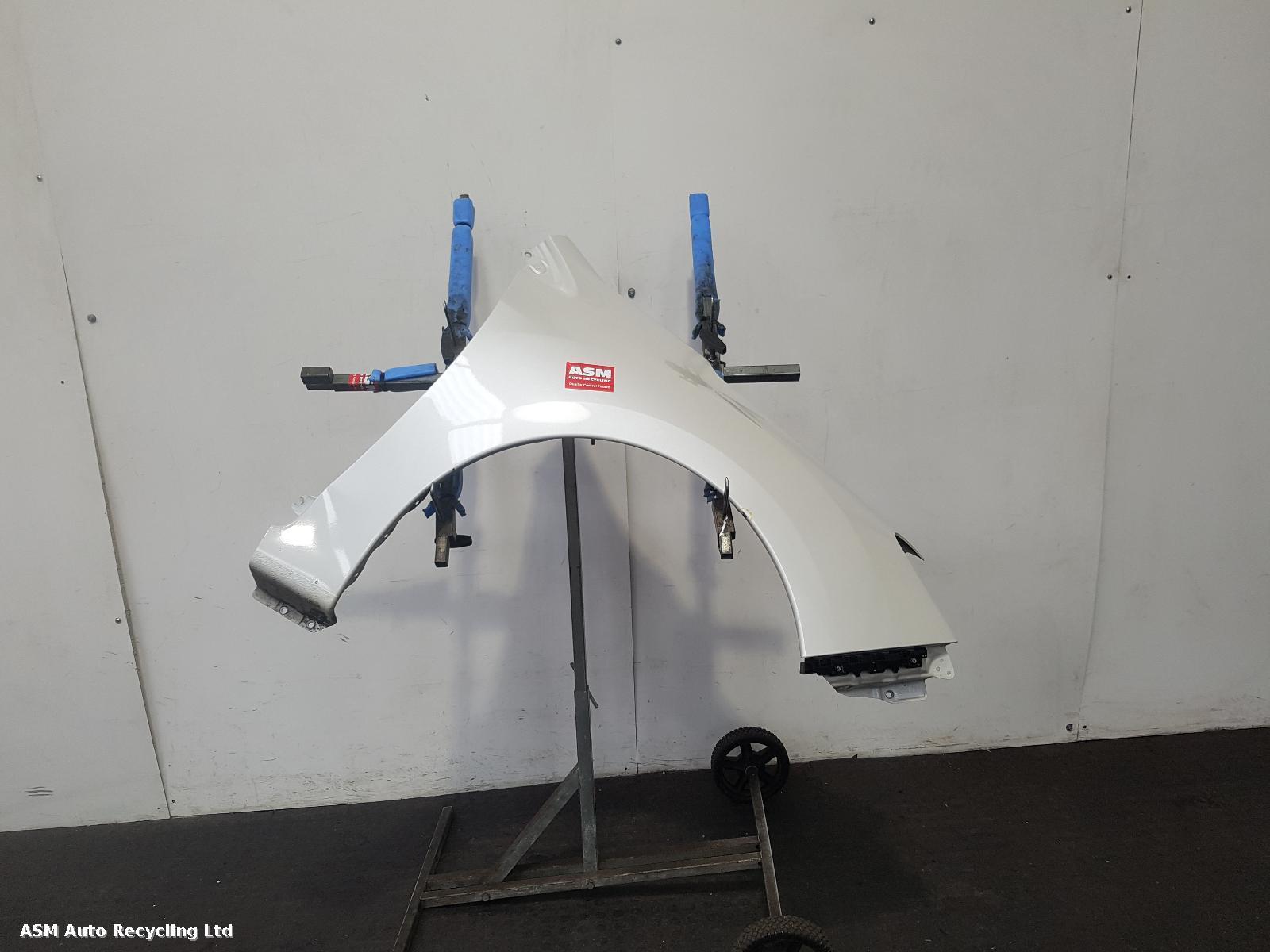 View Auto part R Wing Subaru Impreza 2015
