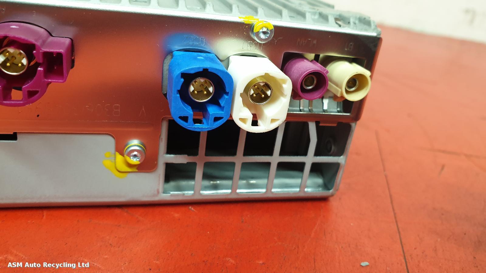 View Auto part A/V Equipment Bmw X3 2021