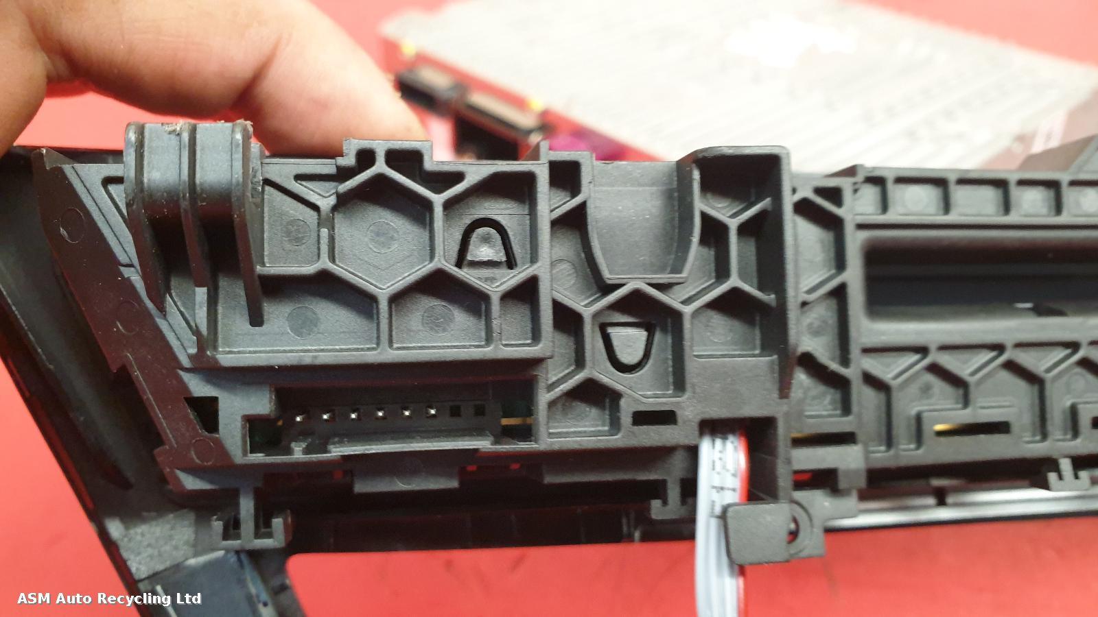 View Auto part A/V Equipment Bmw X3 2021
