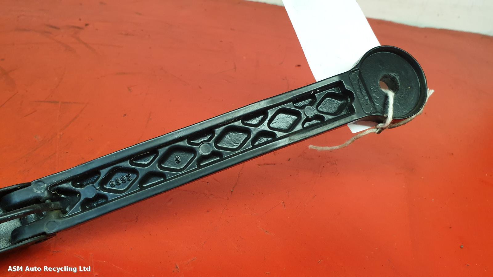 View Auto part Wiper Arm Bmw X3 2021