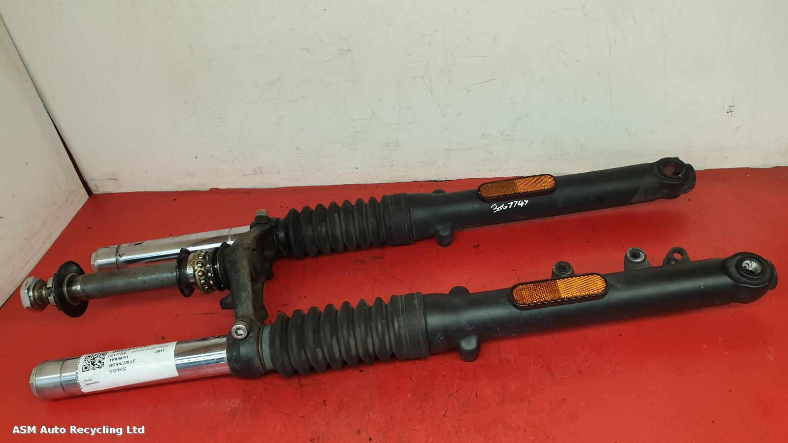 View Auto part FORKS Triumph Bonneville 2017