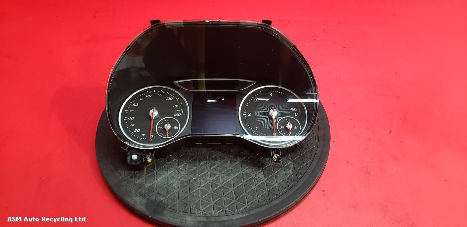 View Auto part Speedometer Mercedes B Class 2017