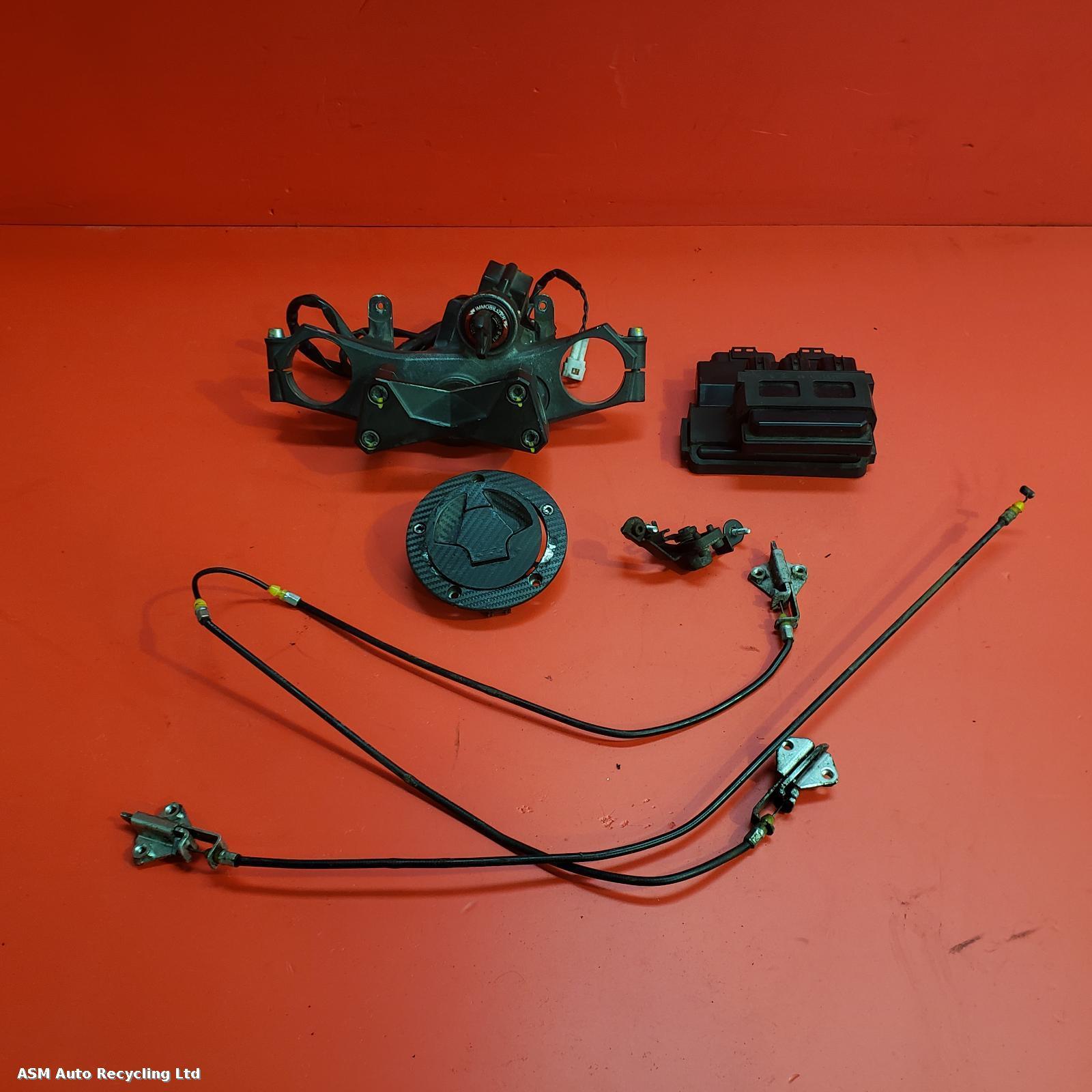 View Auto part Comp.Lock Set + Keys Kawasaki Zr 750 2010