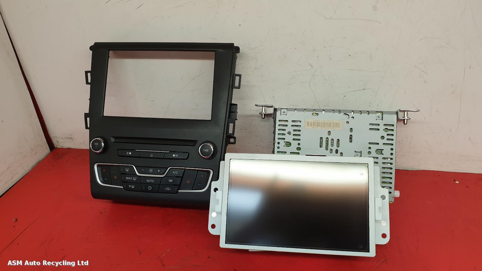 View Auto part A/V Equipment Ford Mondeo 2015