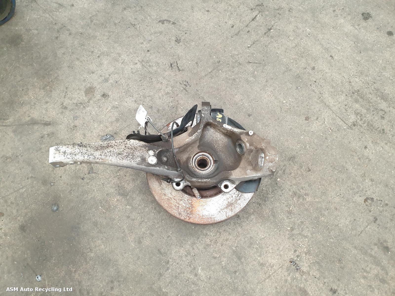 View Auto part LF Hub/Stub Axle Assembly Land Rover Range Rover Sport 2021