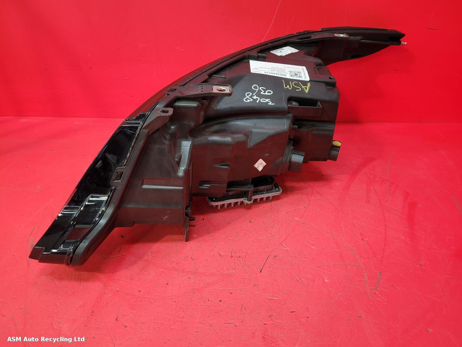 View Auto part R Headlamp Land Rover Range Rover Sport 2021
