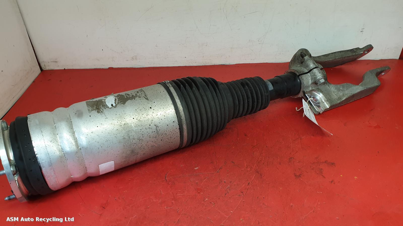 View Auto part LF Strut Land Rover Range Rover Sport 2021