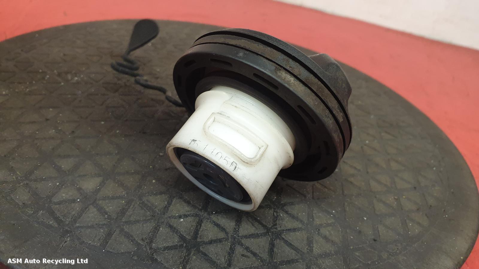 View Auto part Fuelcap Ford Focus 2006