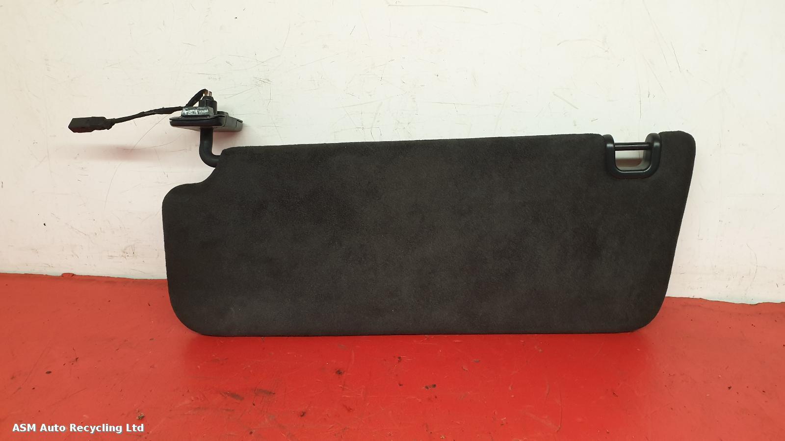 View Auto part Sun visor Land Rover Range Rover Sport 2021