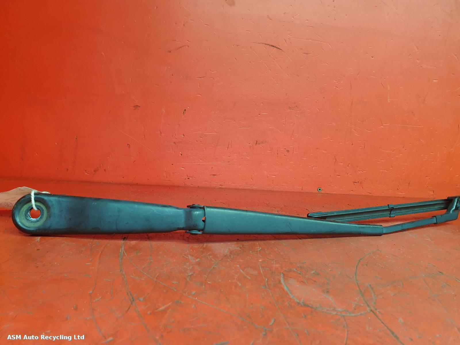 View Auto part Wiper Arm Land Rover Range Rover Evoque 2014