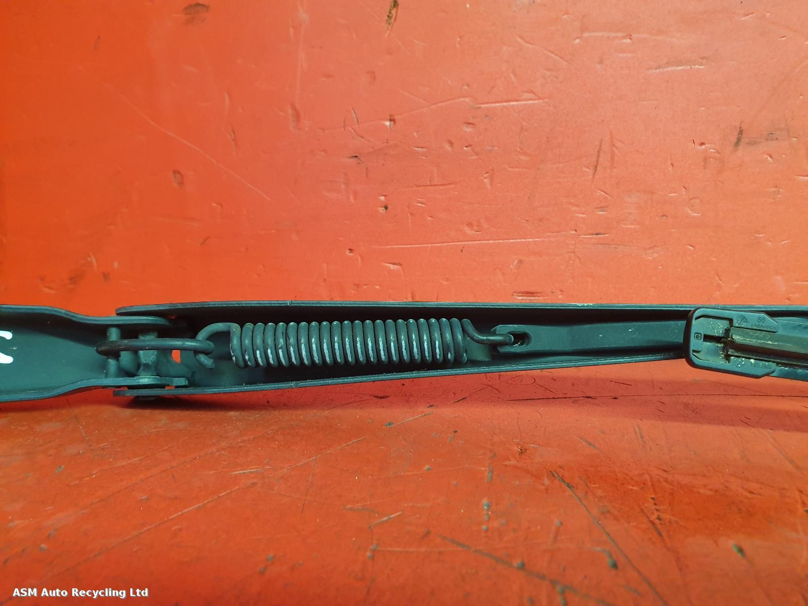 View Auto part Wiper Arm Land Rover Range Rover Evoque 2014