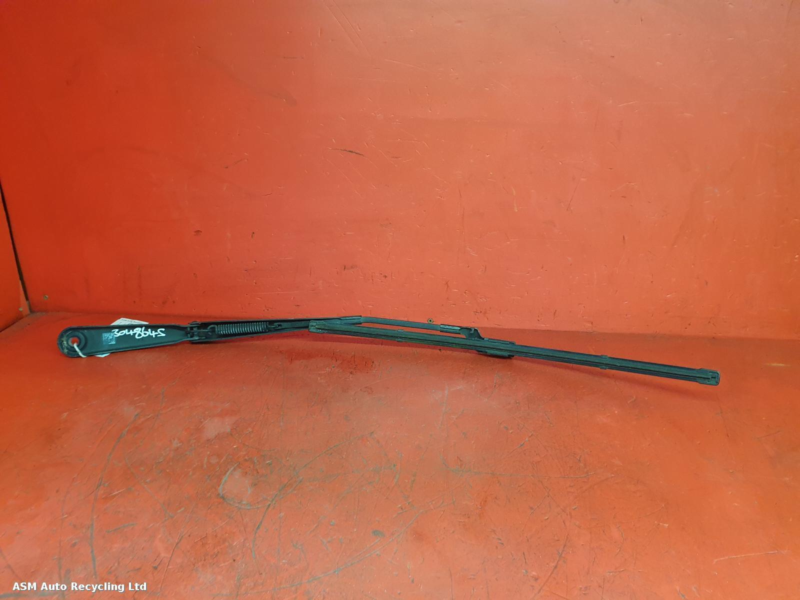 View Auto part Wiper Arm Land Rover Range Rover Evoque 2014