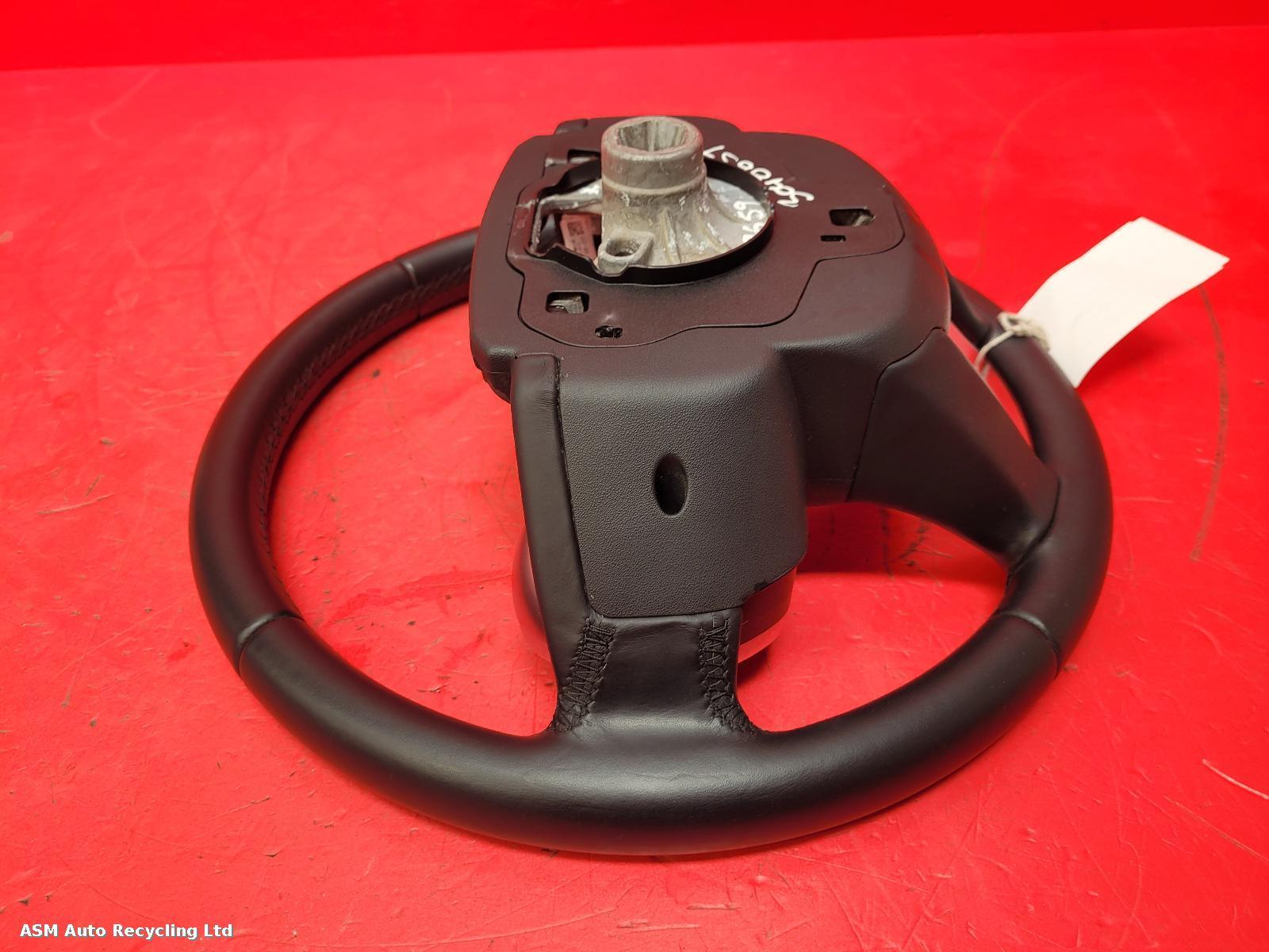 View Auto part Steering Wheel Land Rover Discovery Sport 2020