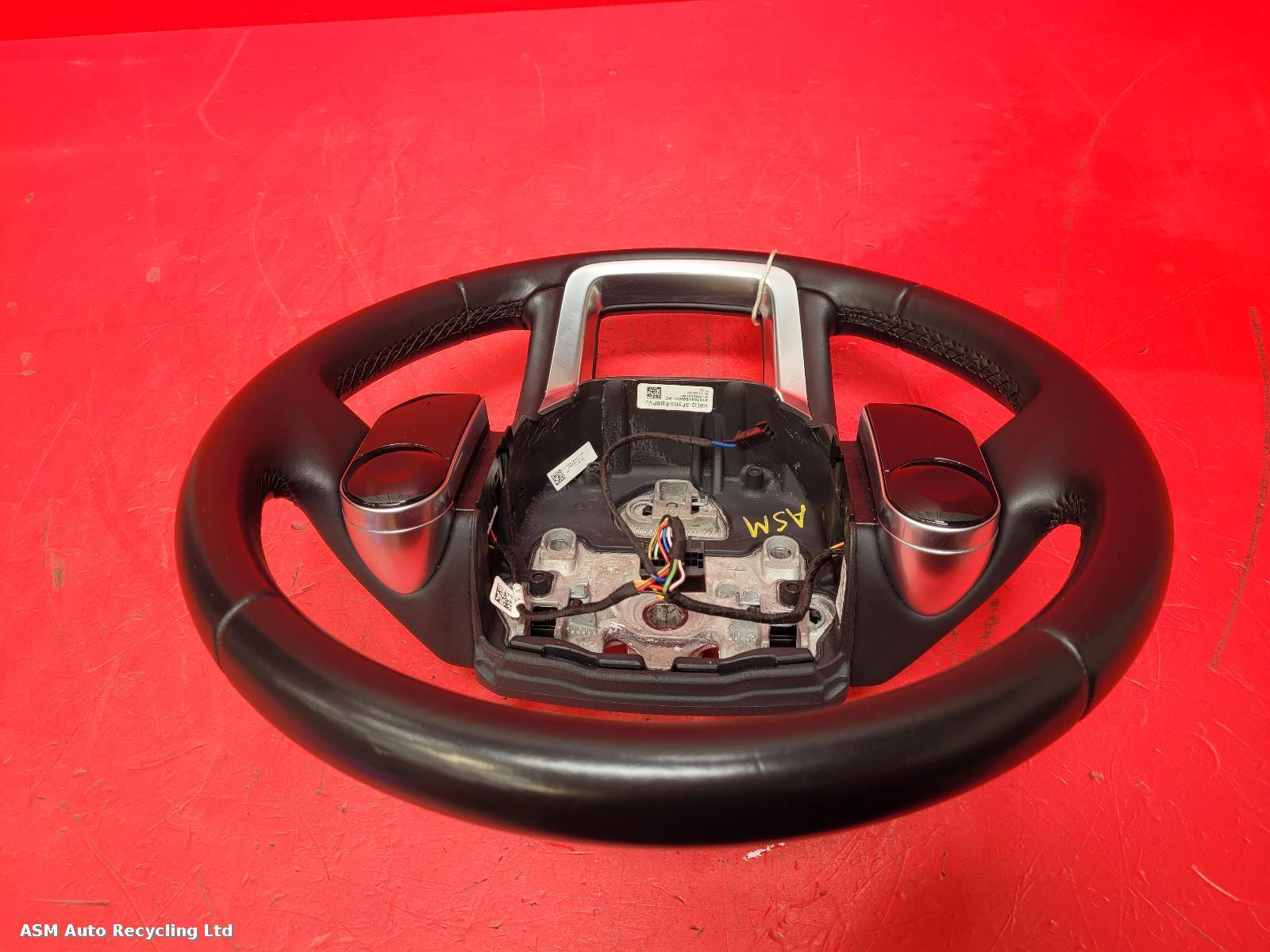 View Auto part Steering Wheel Land Rover Discovery Sport 2020
