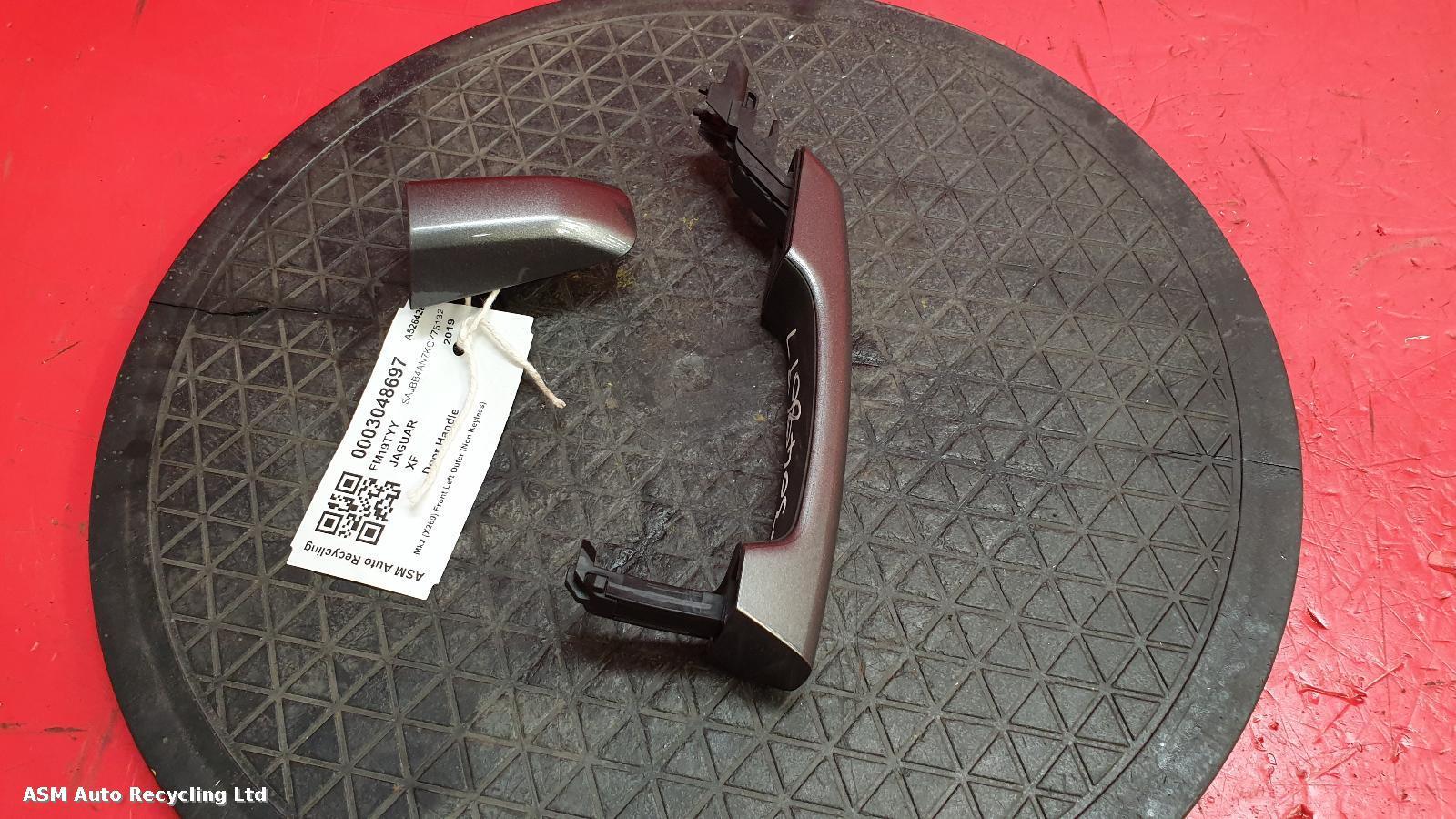 View Auto part Door Handle Jaguar Xf 2019