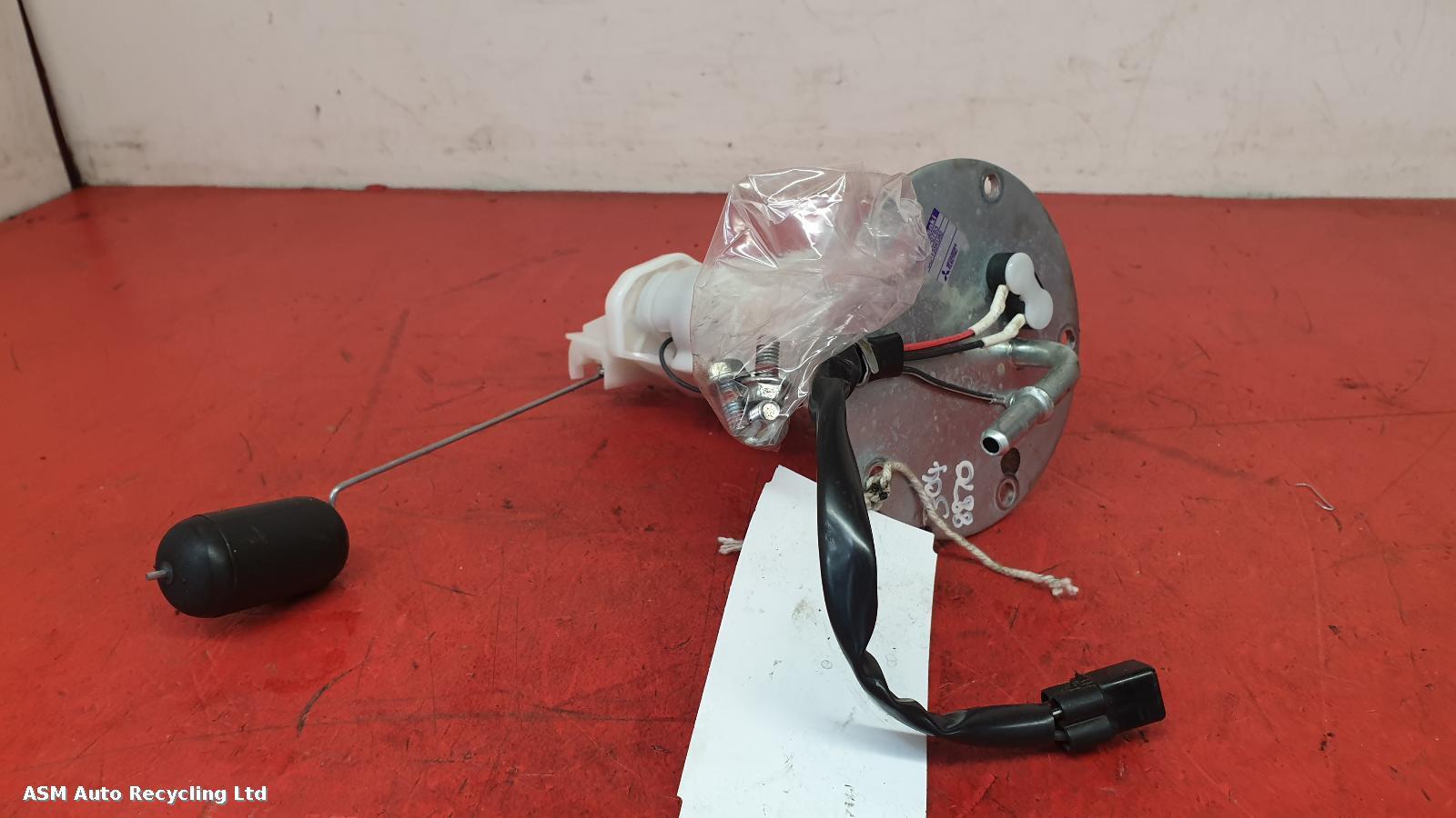 View Auto part Fuel Pump Kawasaki Ninja 400 2019