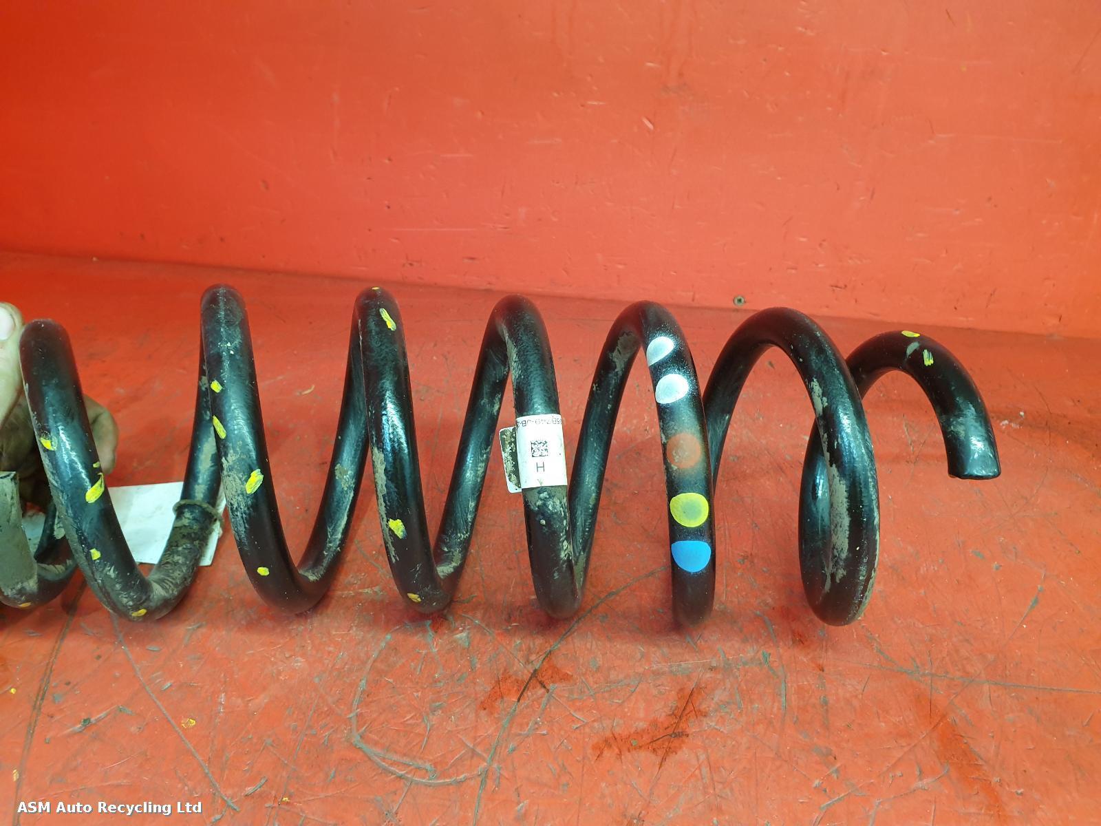 View Auto part Rear Coil Spring Land Rover Discovery Sport 2020