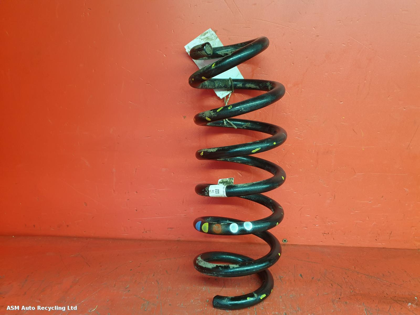 View Auto part Rear Coil Spring Land Rover Discovery Sport 2020