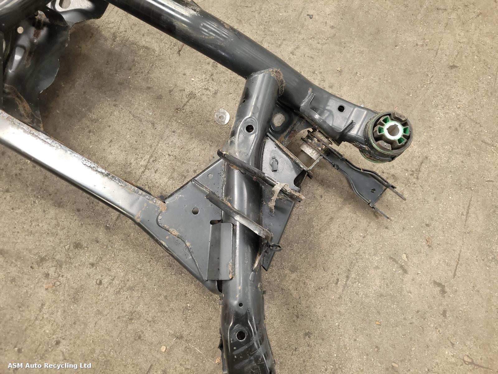 View Auto part Rear Axle Assembly Land Rover Discovery Sport 2020