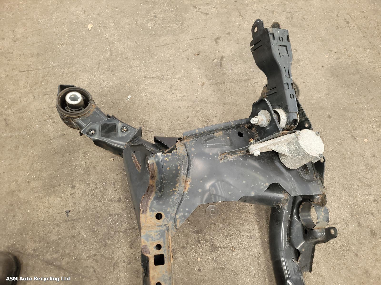 View Auto part Rear Axle Assembly Land Rover Discovery Sport 2020