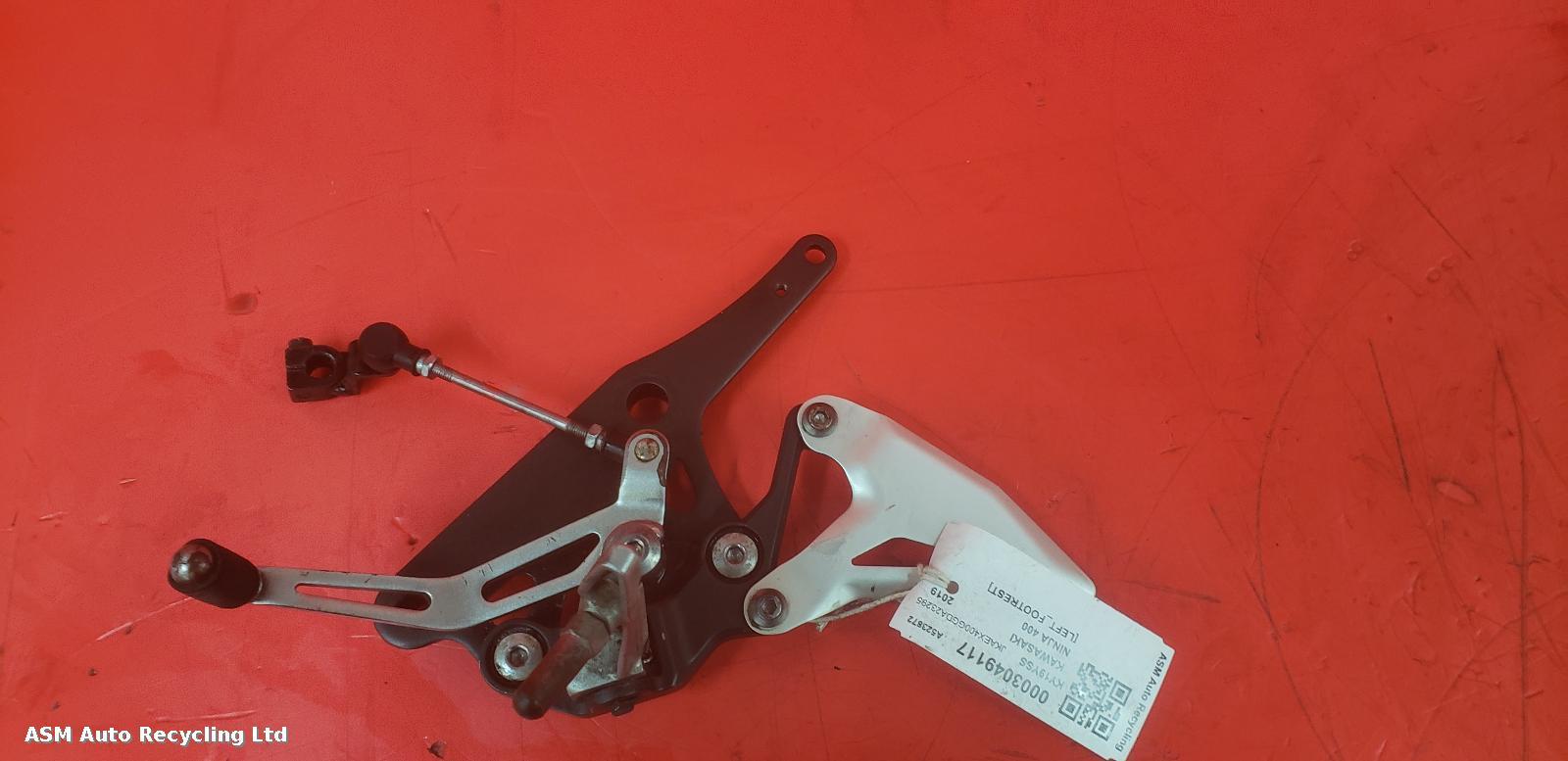 View Auto part Left Footrest Kawasaki Ninja 400 2019