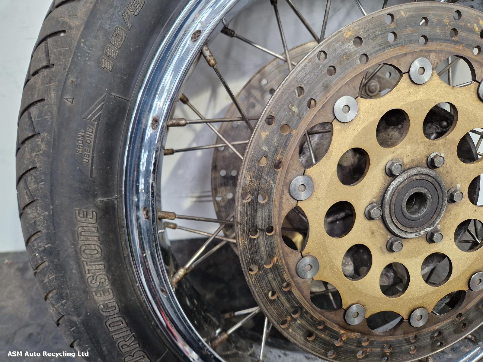 View Auto part Wheel Moto Guzzi California 2003