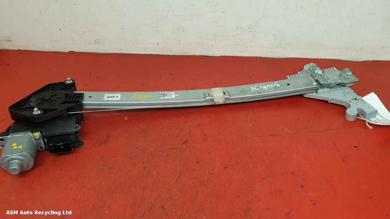 View Auto part RF Window Regulator Hyundai Kona 2023