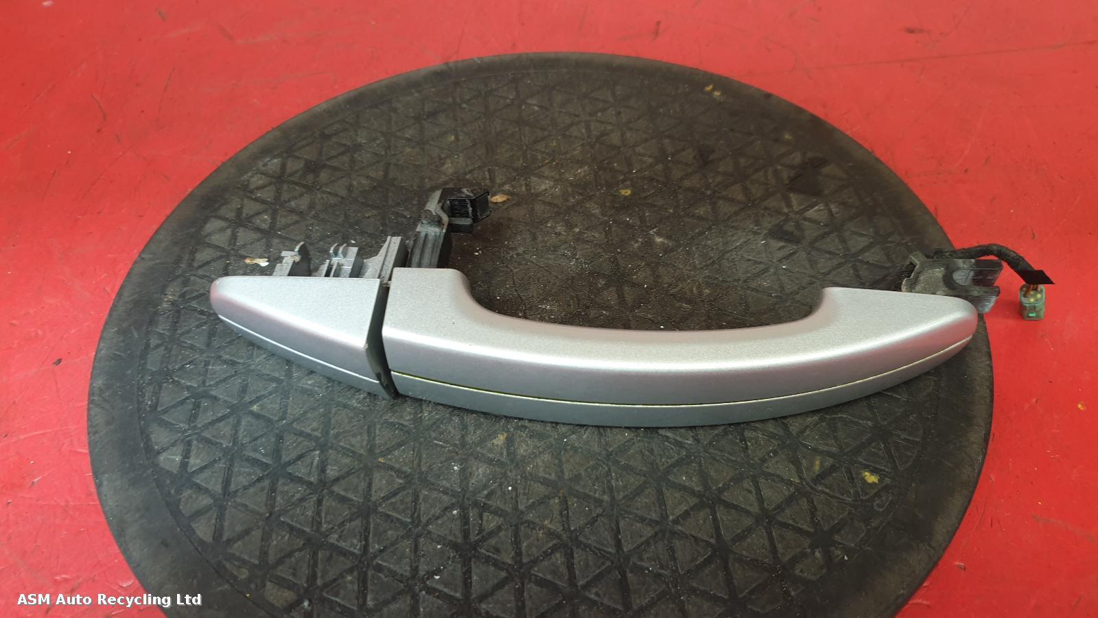 View Auto part Door Handle Ford Focus 2012