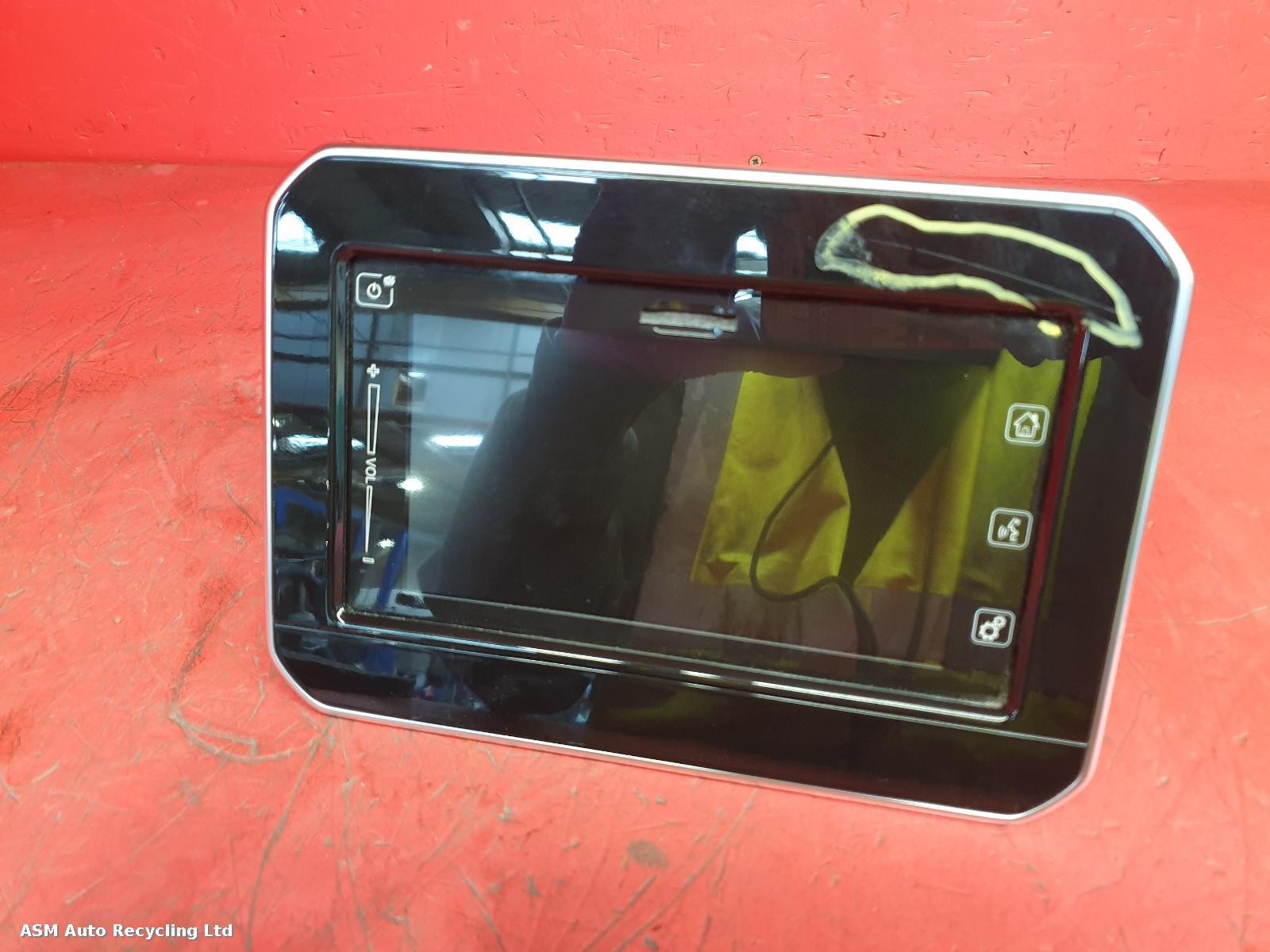 View Auto part Radio Display Suzuki Ignis 2018