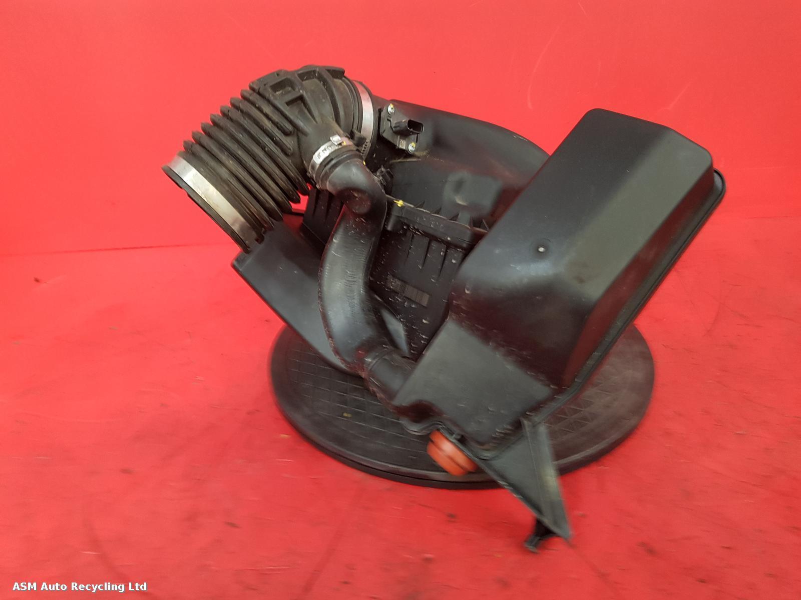 View Auto part Air Cleaner/Box Bmw X5 2019