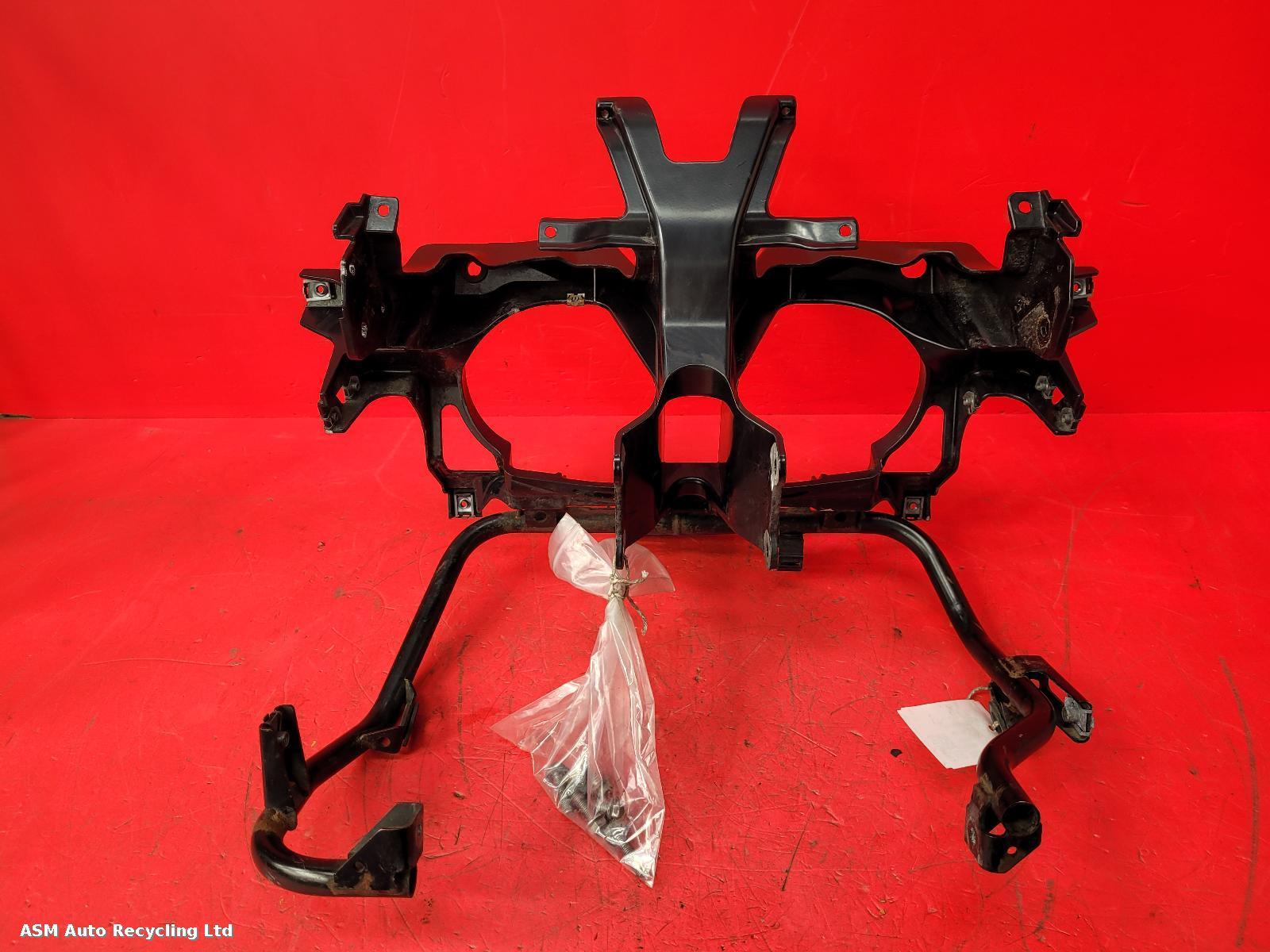 View Auto part Headlight Bracket Right Triumph Trophy Se 2014