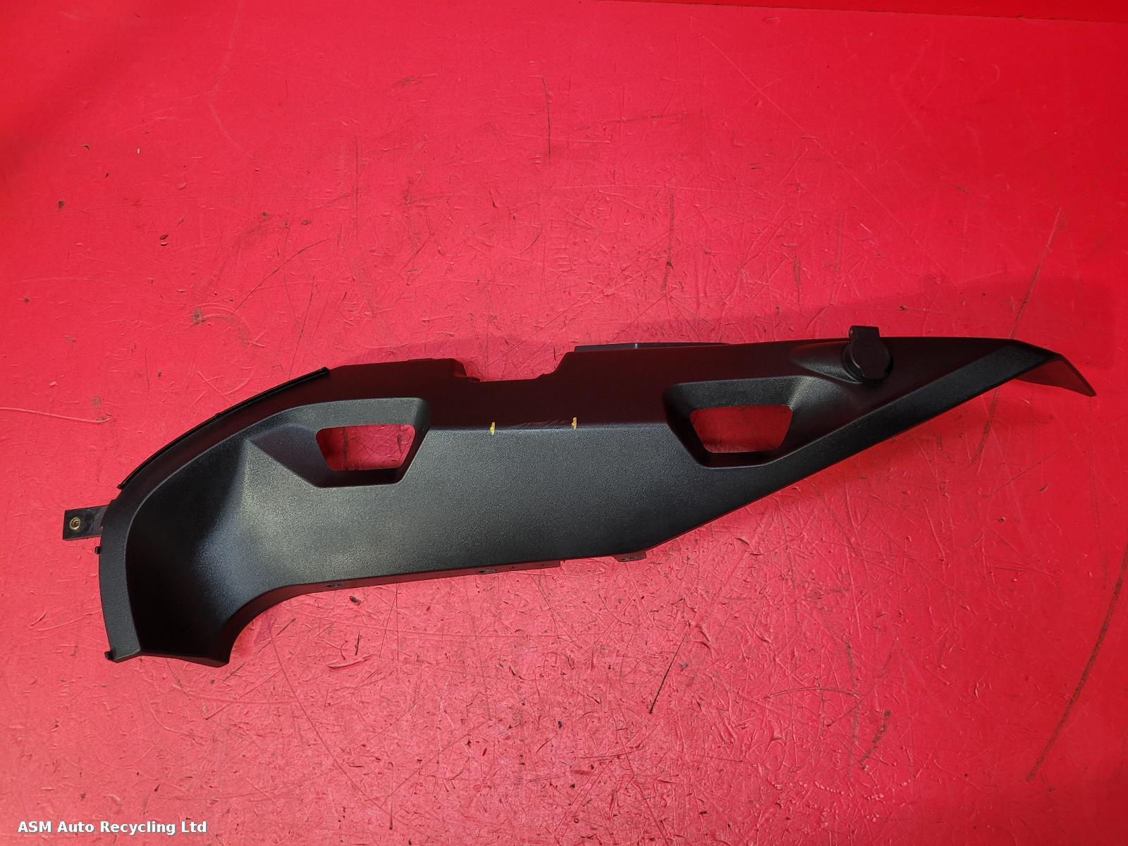 View Auto part Side Panel Left Triumph Trophy Se 2014