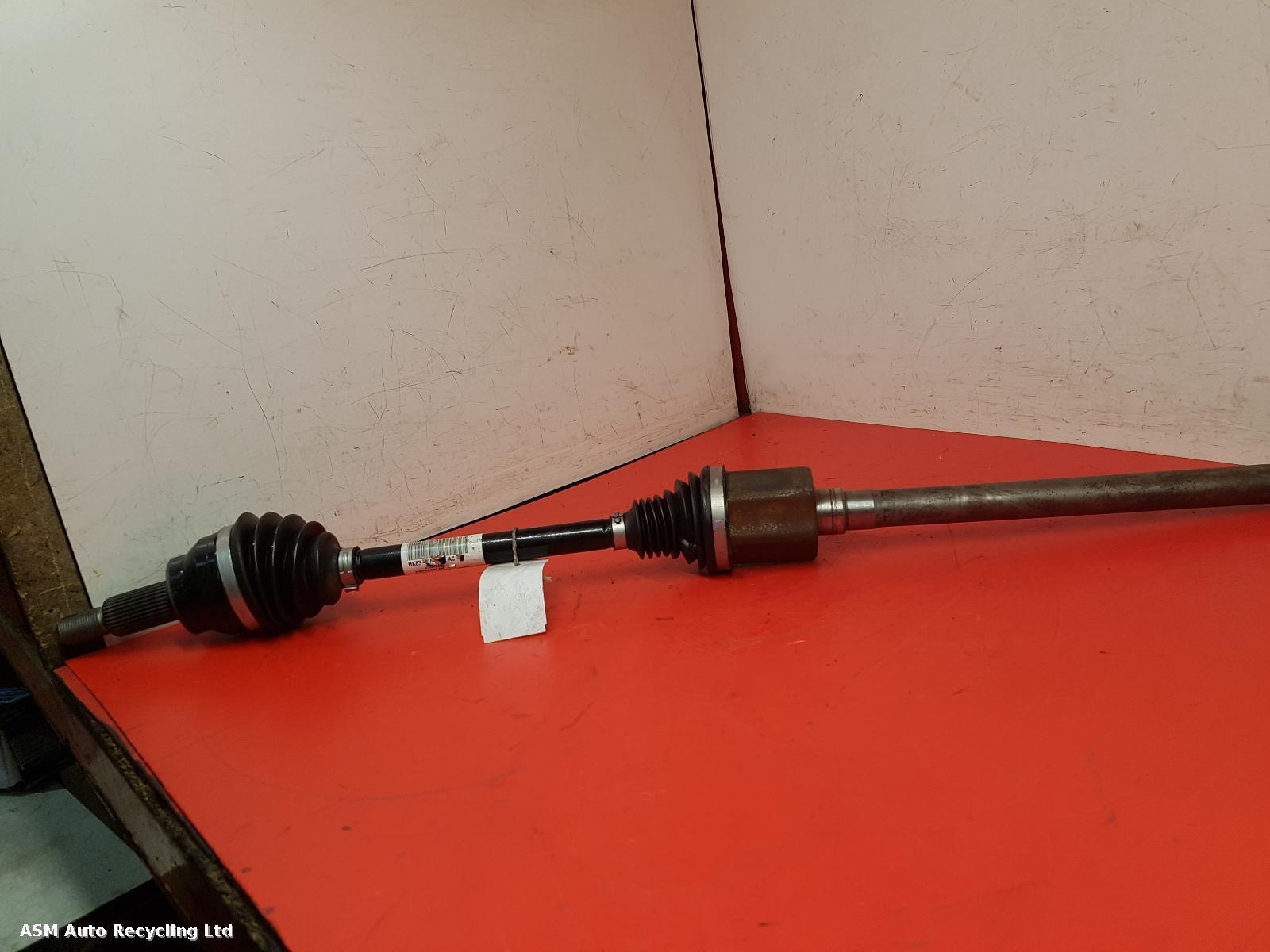 View Auto part Right Driveshaft Jaguar F-pace 2024