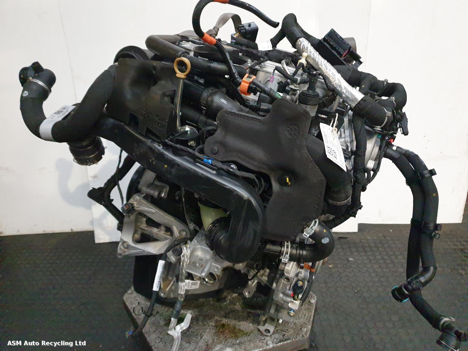 View Auto part Engine Jaguar F-pace 2024