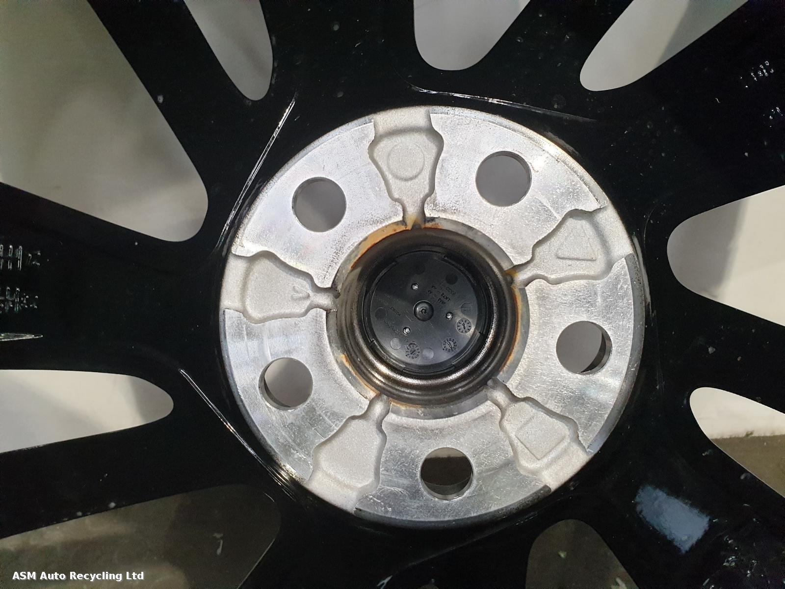 View Auto part Wheel Set Jaguar F-pace 2024