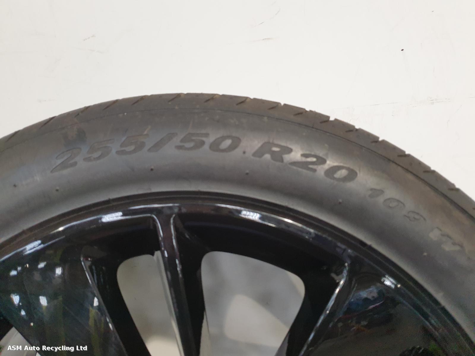 View Auto part Wheel Set Jaguar F-pace 2024