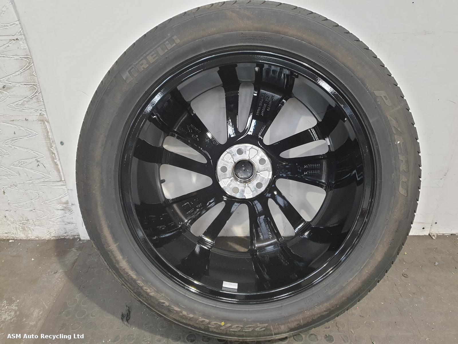 View Auto part Wheel Set Jaguar F-pace 2024