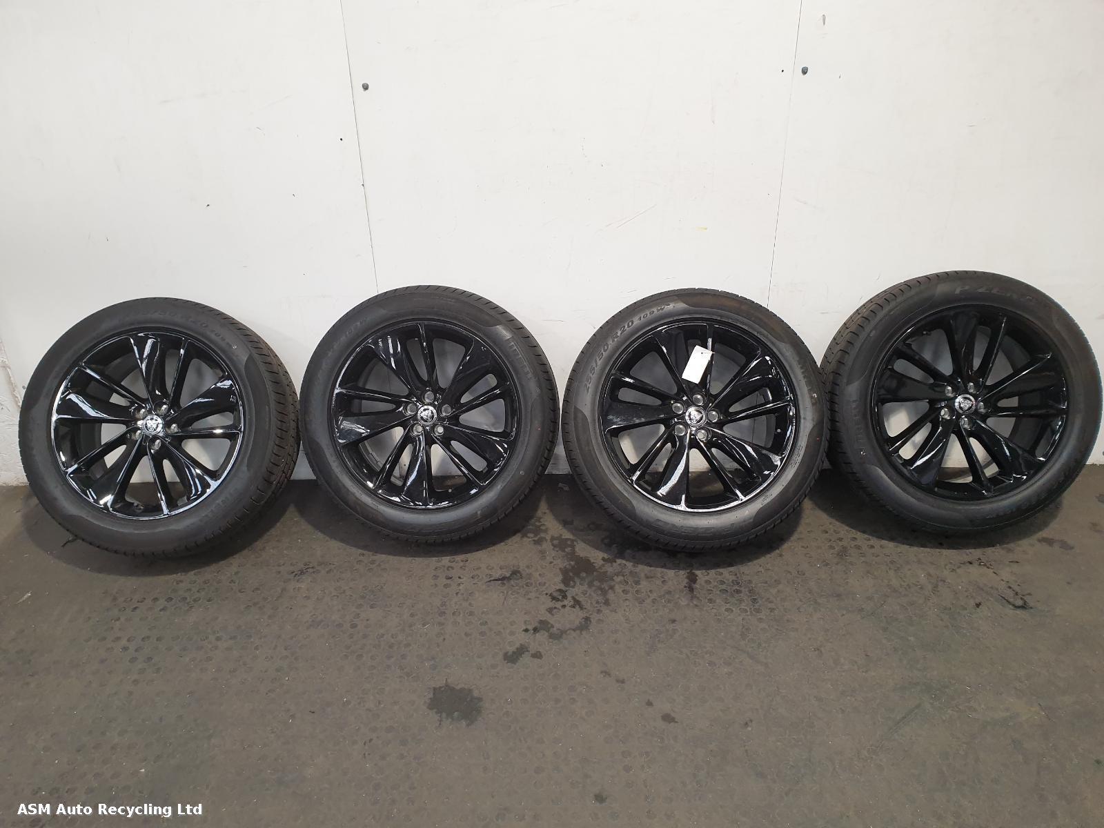 View Auto part Wheel Set Jaguar F-pace 2024