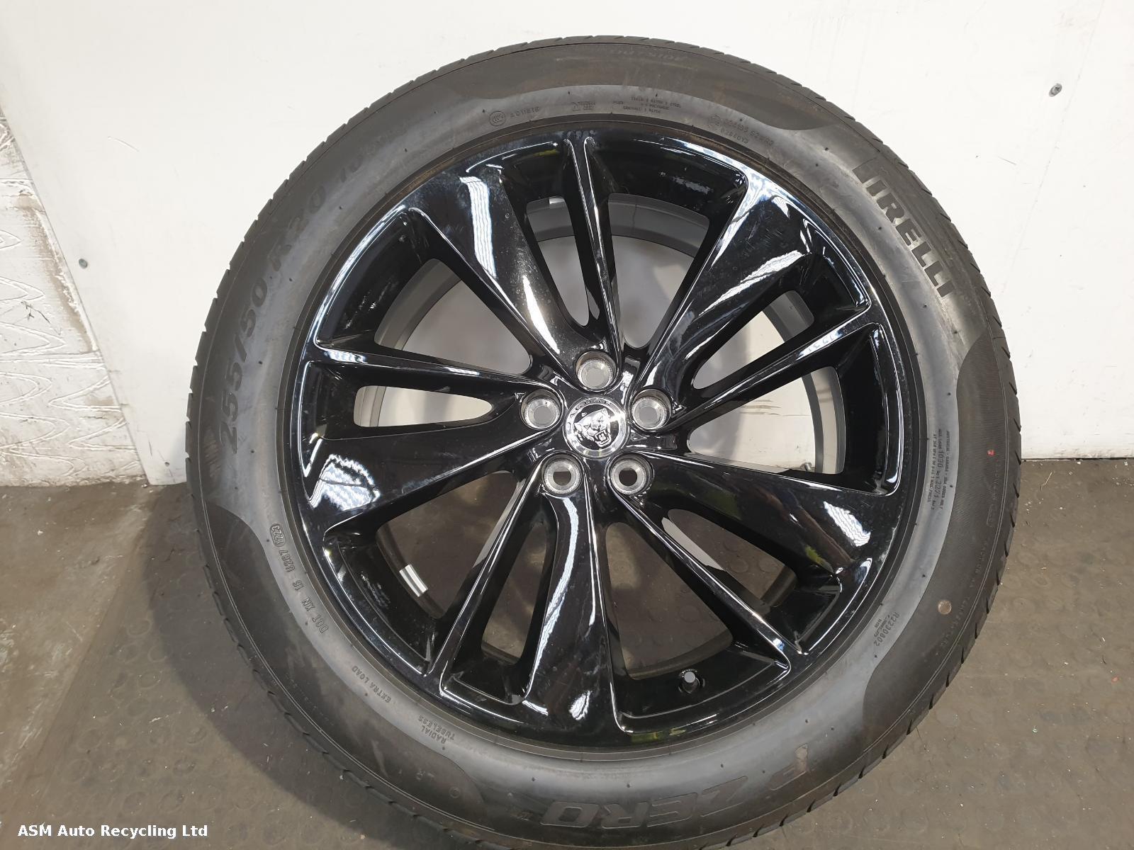 View Auto part Wheel Set Jaguar F-pace 2024