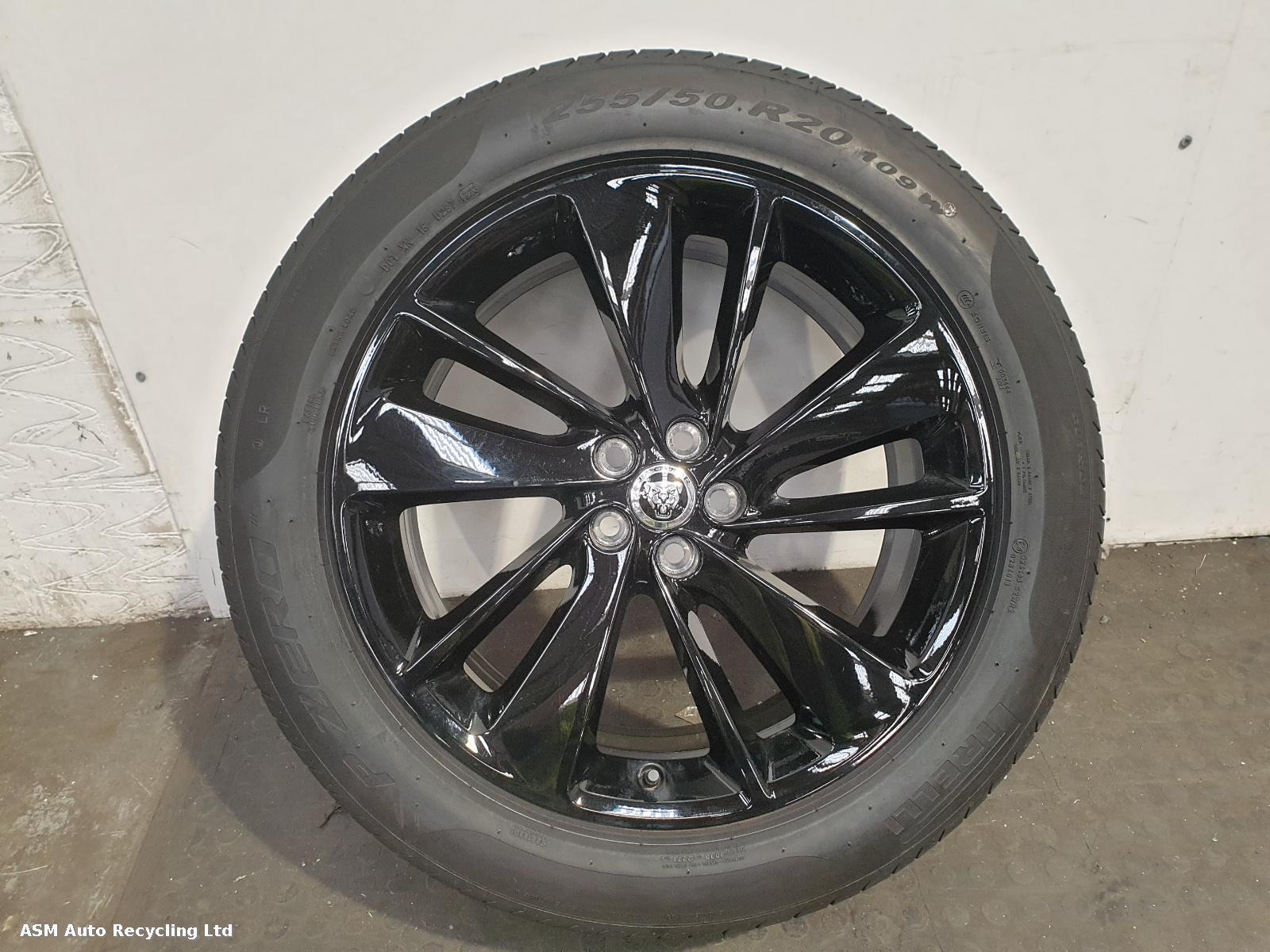 View Auto part Wheel Set Jaguar F-pace 2024