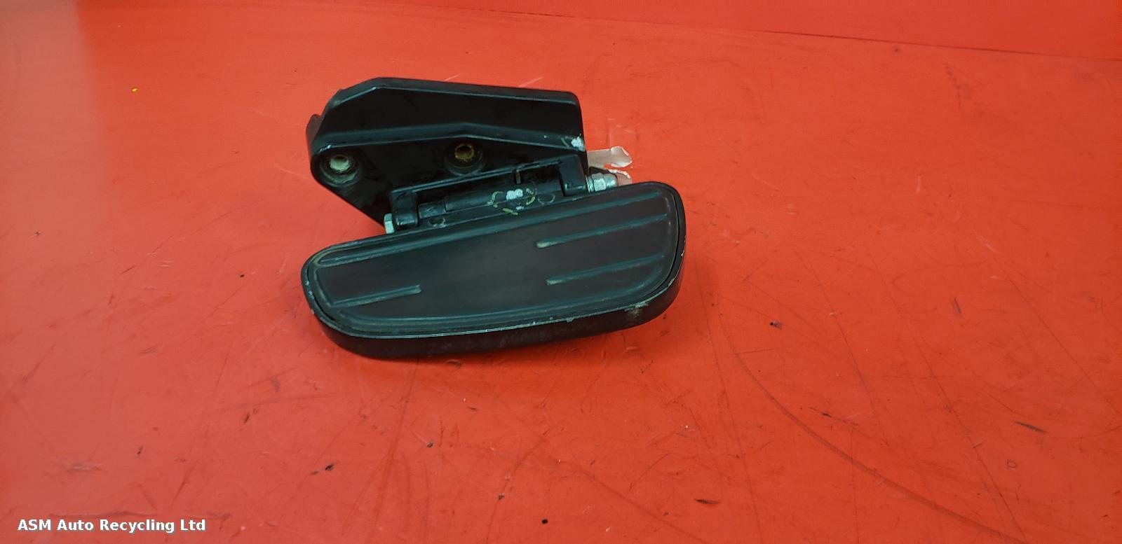 View Auto part Footpeg Sinnis Zs 125 Hoodlum 2018