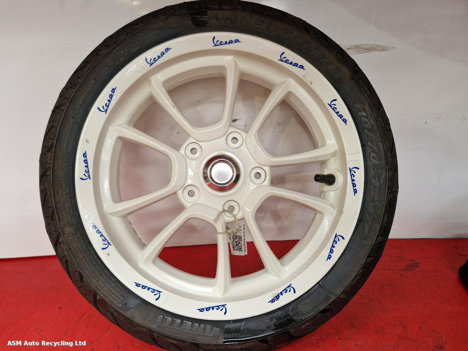View Auto part Wheel Vespa Primavera 2022