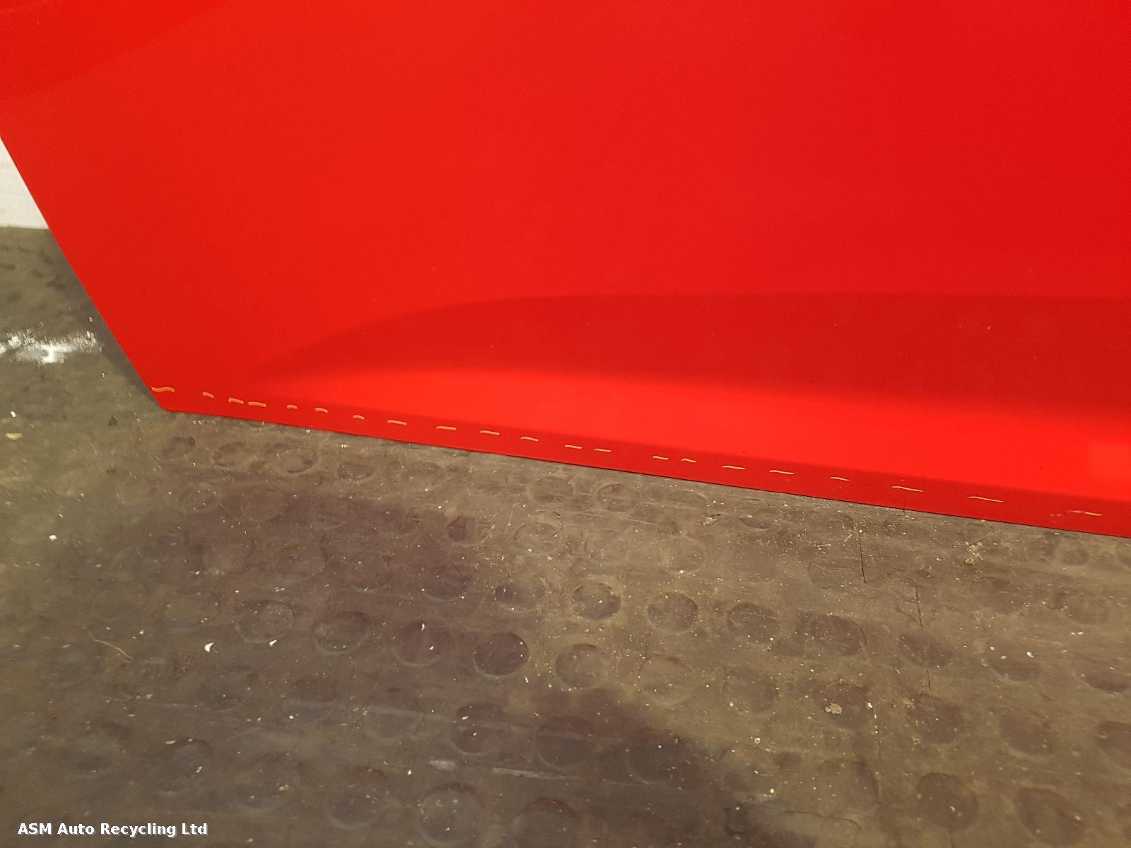 View Auto part L Front Door Ford Focus 2014