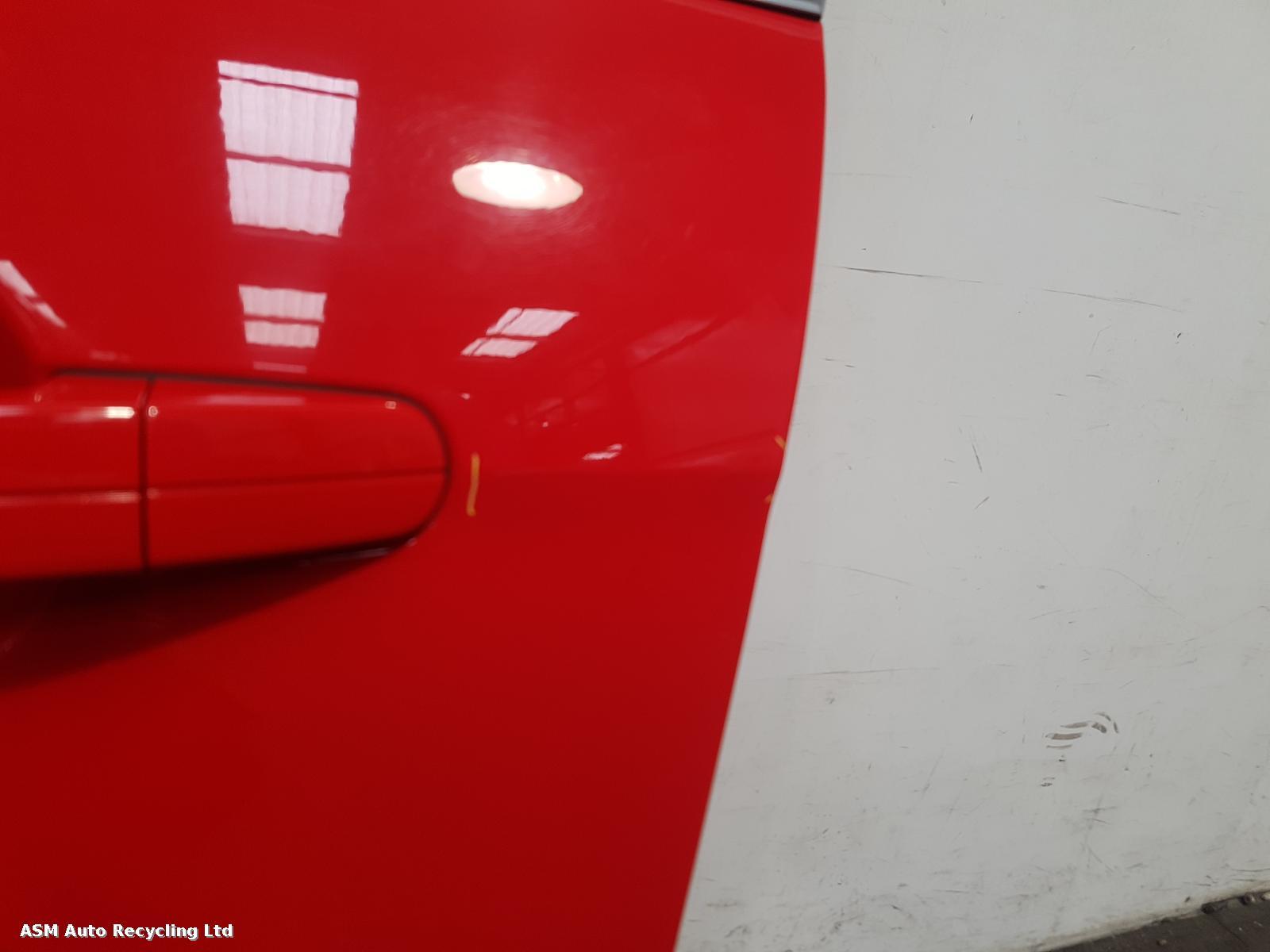 View Auto part L Front Door Ford Focus 2014