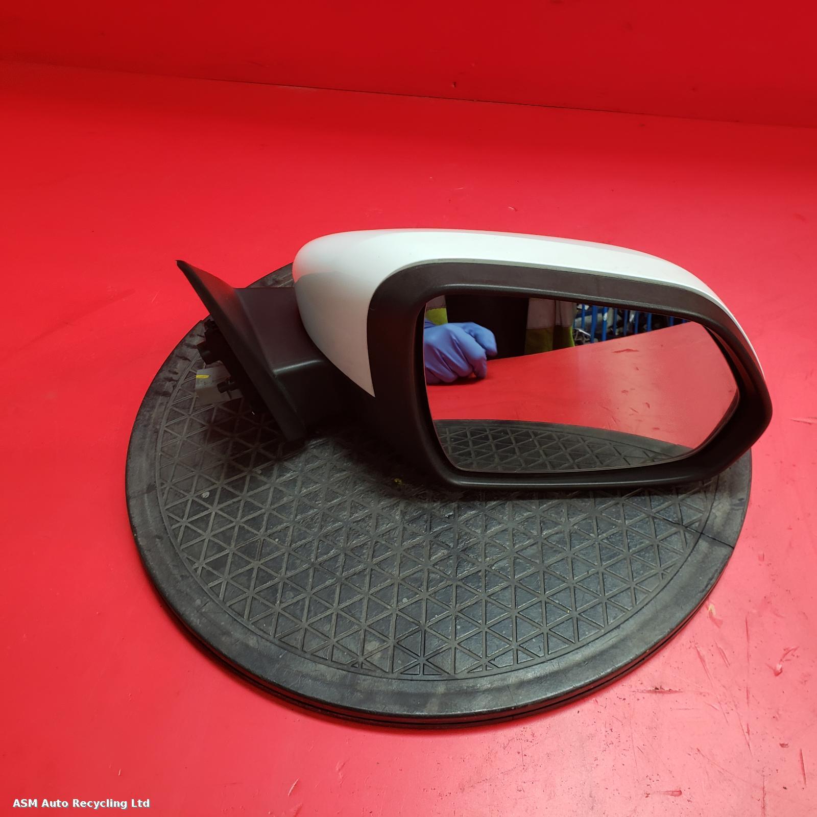 View Auto part R Door Mirror Mg Zs 2020