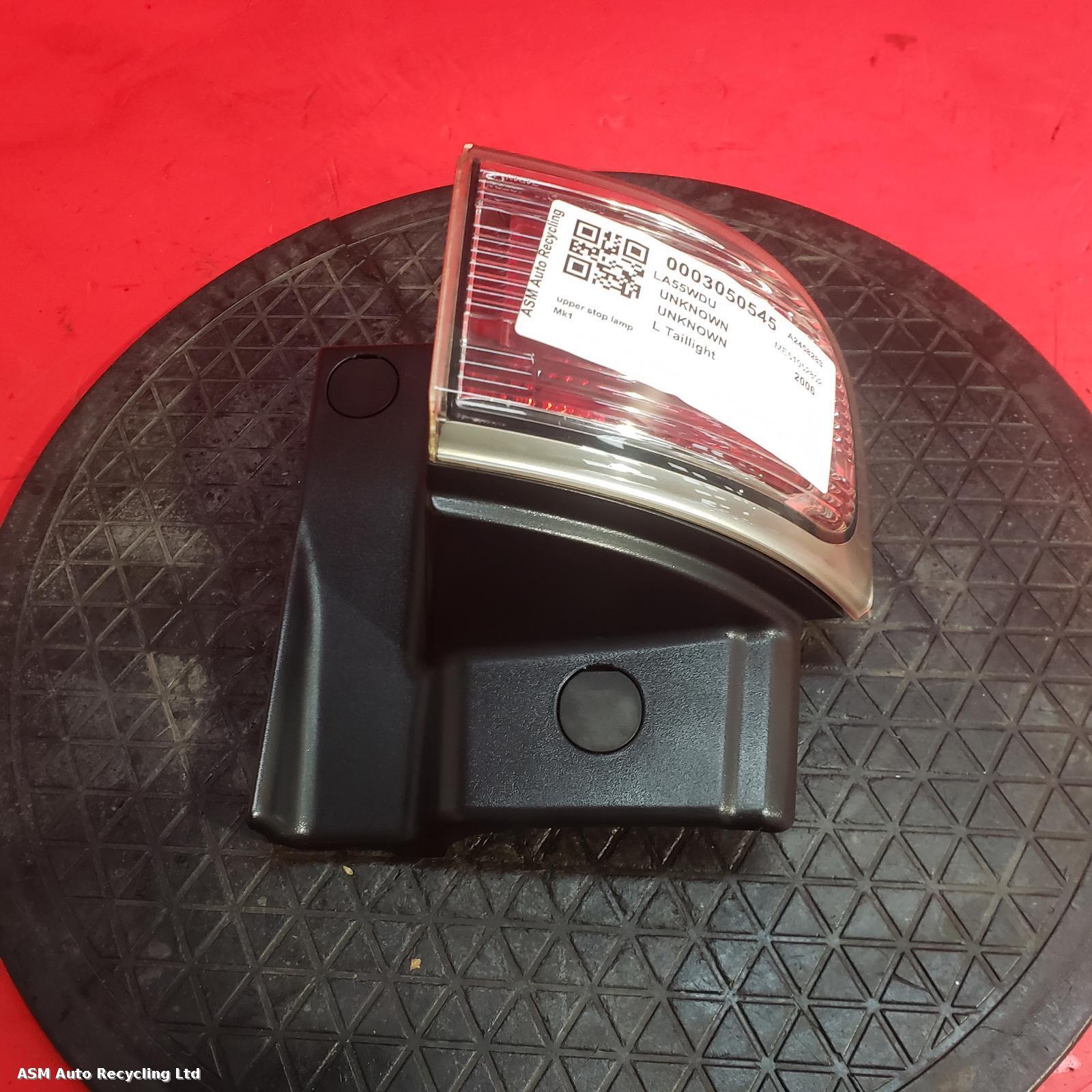 View Auto part L Taillight Nissan Elgrand 2006