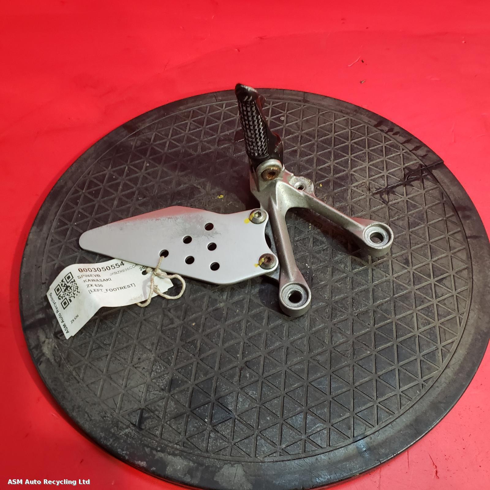 View Auto part Left Footrest Kawasaki Zx 636 2006
