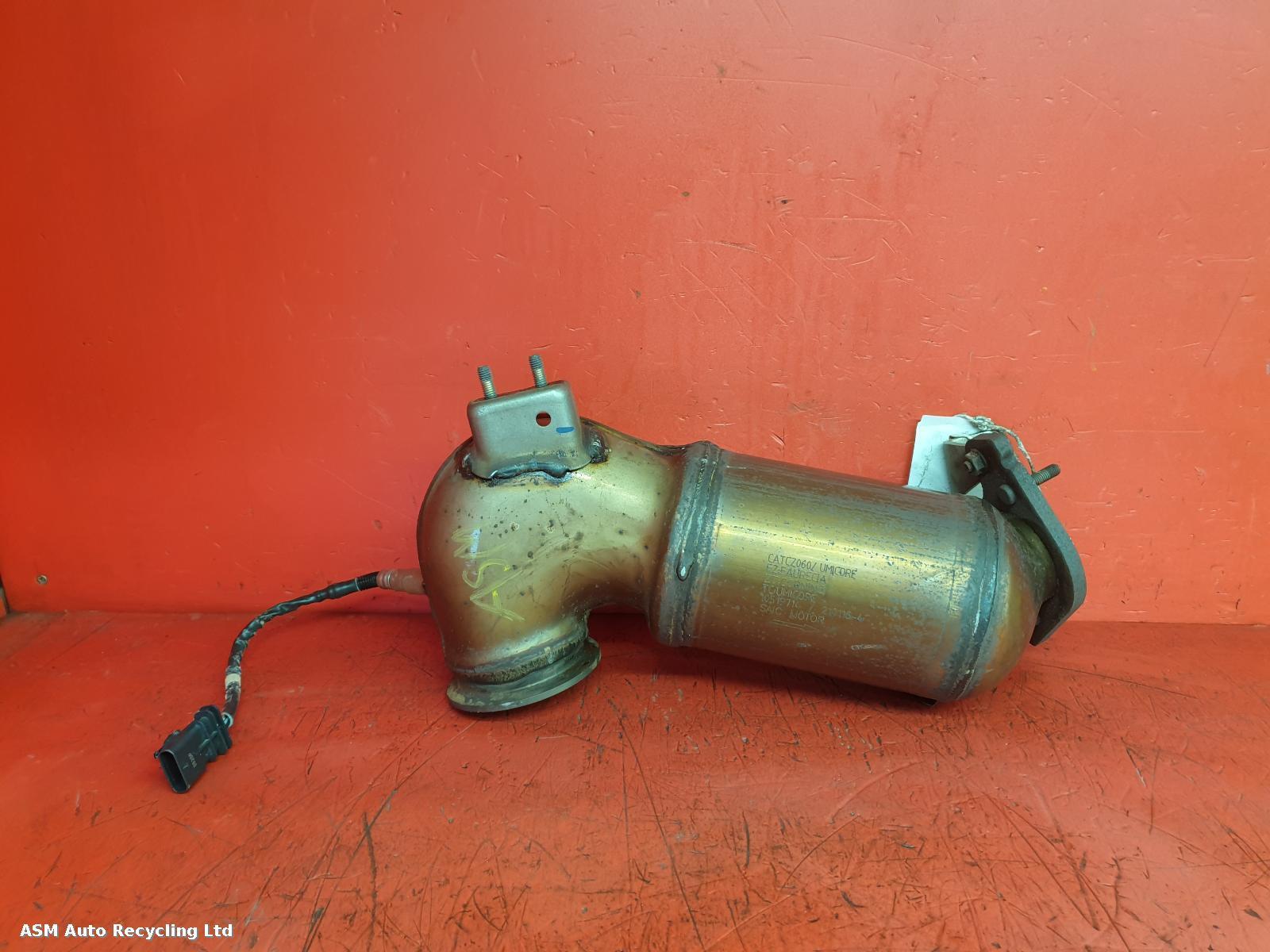 View Auto part Catalytic Converter Mg Hs 2021